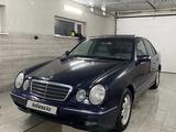 Mercedes-Benz E 280 2001 годаүшін4 300 000 тг. в Актобе – фото 2