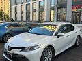 Toyota Camry 2018 годаүшін14 100 000 тг. в Астана