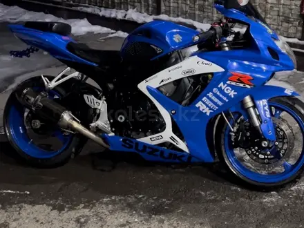 Suzuki  GSX-R 600 2006 года за 2 500 000 тг. в Алматы – фото 3