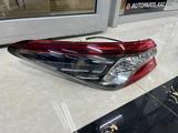 Задние фонари на TOYOTA CAMRY75 GR SPORT Б/У В ОРИГИНАЛЕ В НАЛИЧИИ за 400 000 тг. в Алматы – фото 4
