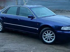 Audi A8, 1995