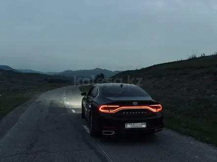 Hyundai Grandeur 2016 года за 10 000 000 тг. в Алматы – фото 2
