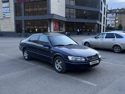 Toyota Camry 1997 года за 3 300 000 тг. в Астана – фото 13