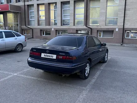 Toyota Camry 1997 года за 3 300 000 тг. в Астана – фото 14
