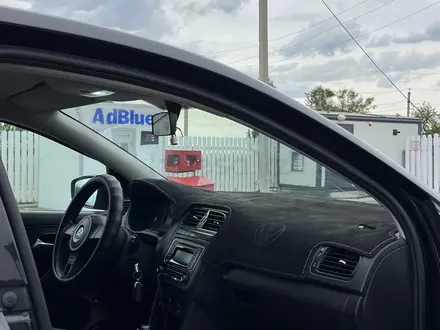 Volkswagen Polo 2014 года за 4 700 000 тг. в Актобе – фото 3