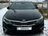 Kia K5 2018 года за 11 500 000 тг. в Атырау