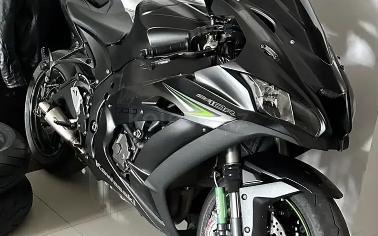Kawasaki  ZX-10 Ninja 2018 года за 10 000 000 тг. в Астана