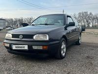 Volkswagen Golf 1993 годаүшін1 500 000 тг. в Алматы