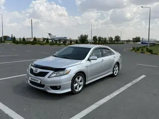 Toyota Camry, 2011