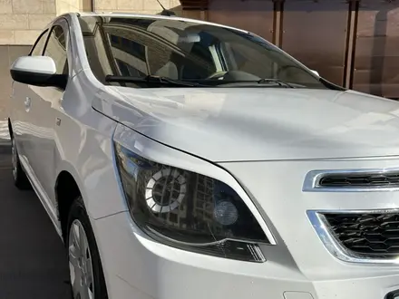 Chevrolet Cobalt 2022 года за 3 900 000 тг. в Караганда – фото 4