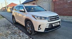 Toyota Highlander 2018 года за 22 000 000 тг. в Шымкент – фото 3