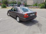 Mercedes-Benz C 180 1995 года за 2 300 000 тг. в Алматы – фото 4