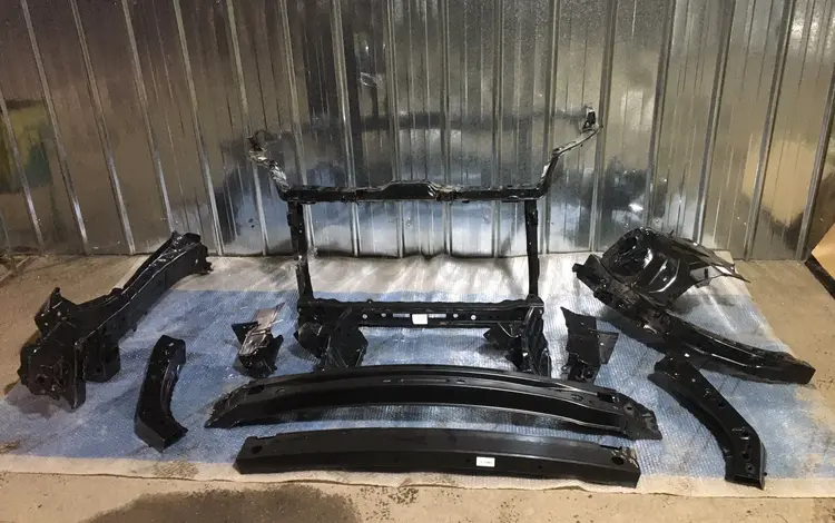 Телевизор левый (лонжерон) за 10 000 тг. в Алматы