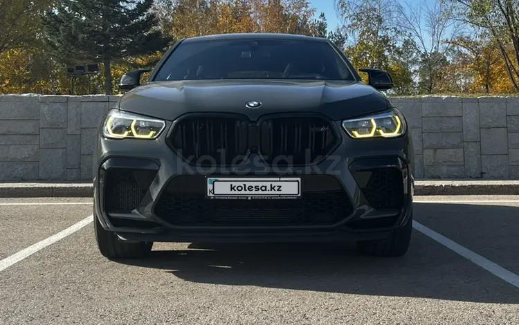 BMW X6 M 2021 года за 68 000 000 тг. в Астана