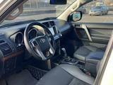 Toyota Land Cruiser Prado 2012 года за 15 300 000 тг. в Актобе – фото 4