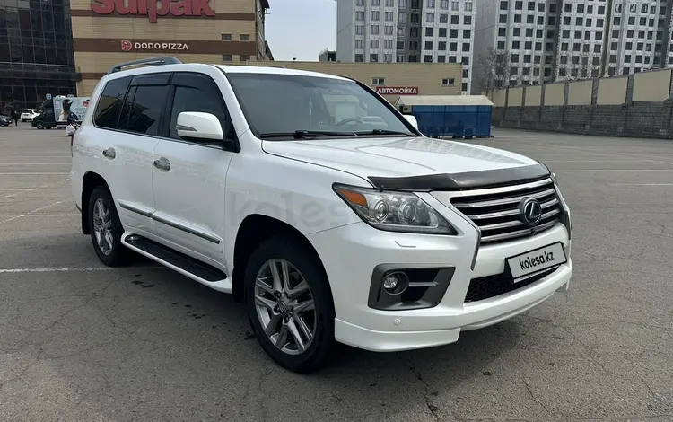 Lexus LX 570 2014 года за 26 000 000 тг. в Усть-Каменогорск