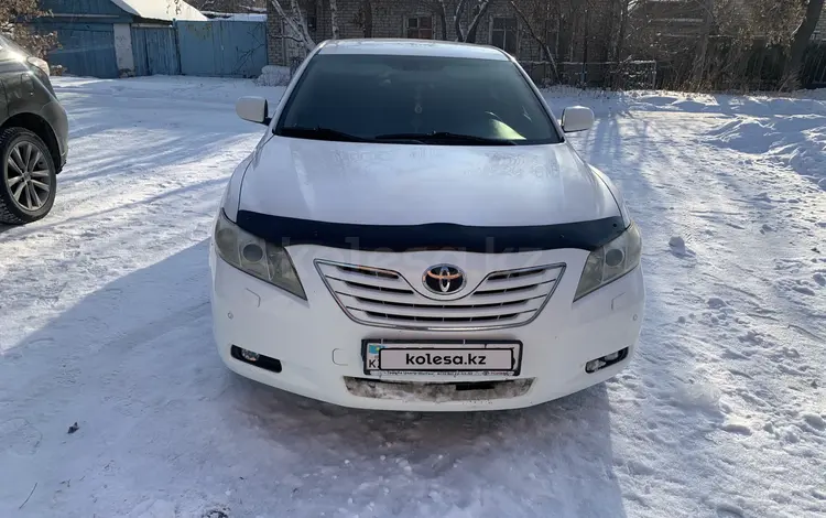 Toyota Camry 2008 года за 6 500 000 тг. в Семей