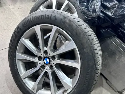 Оригинальные диски на BMW X5, X6 за 200 000 тг. в Астана – фото 4