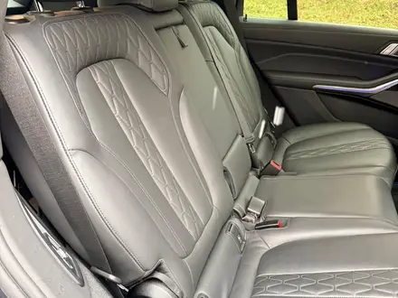 BMW X7 2022 года за 47 400 000 тг. в Алматы – фото 6