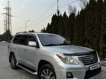 Lexus LX 570 2011 года за 17 500 000 тг. в Алматы
