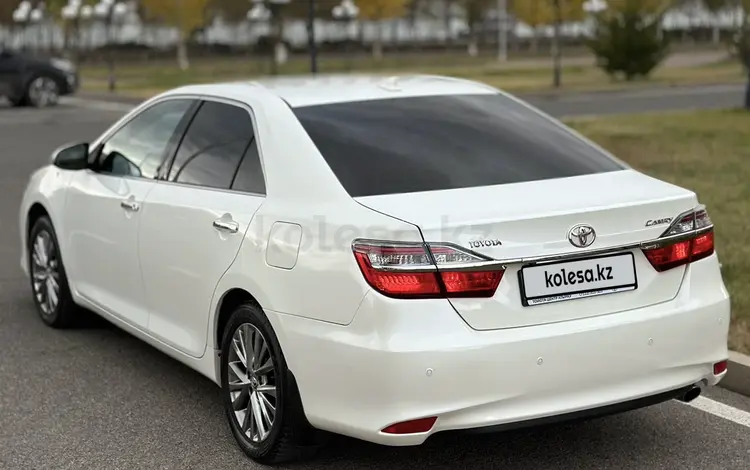 Toyota Camry 2015 годаүшін11 700 000 тг. в Атырау