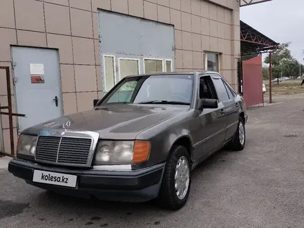 Mercedes-Benz E 260 1989 года за 1 000 000 тг. в Талдыкорган