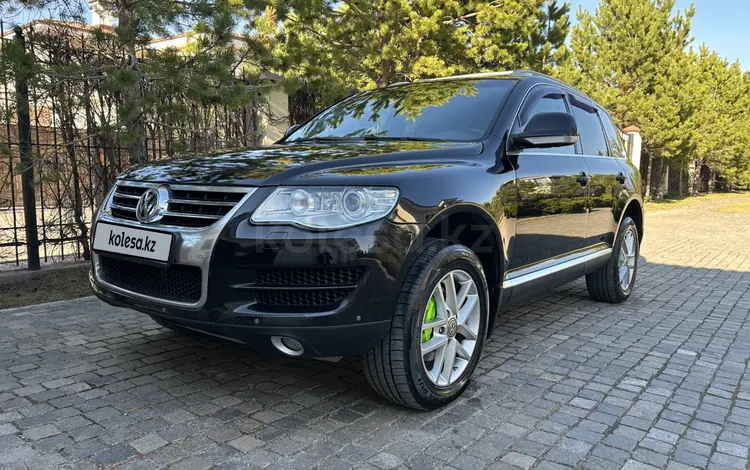 Volkswagen Touareg 2008 года за 7 200 000 тг. в Астана