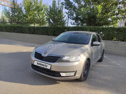 Skoda Rapid 2013 года за 3 600 000 тг. в Актобе – фото 2