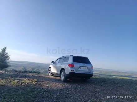 Toyota Highlander 2013 года за 14 500 000 тг. в Усть-Каменогорск – фото 3