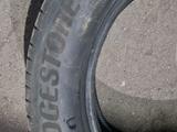 BRIDGESTONE ALENZA 275/50/20 за 95 000 тг. в Астана – фото 4