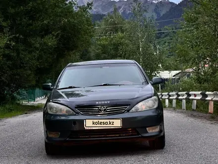 Toyota Camry 2004 года за 5 000 000 тг. в Алматы – фото 10