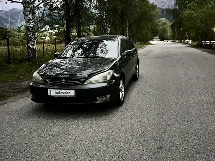 Toyota Camry 2004 года за 5 000 000 тг. в Алматы – фото 3