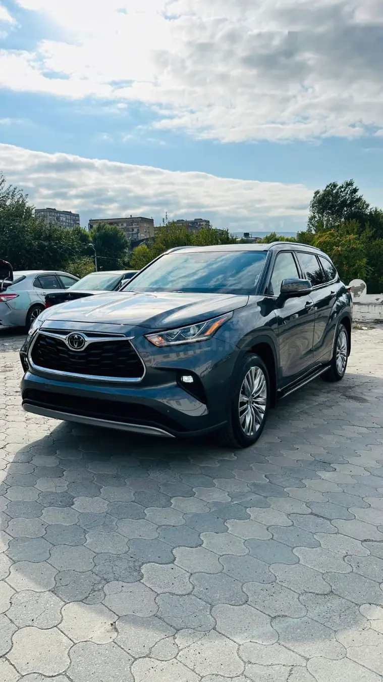 Toyota Highlander, 2023
