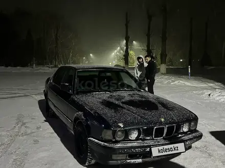 BMW 730 1992 года за 1 300 000 тг. в Алматы – фото 4