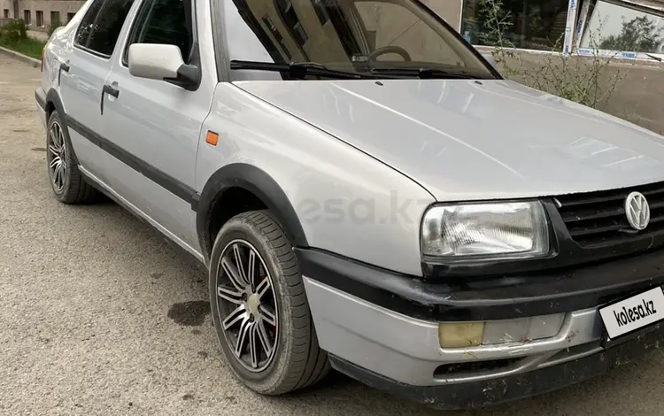 Volkswagen Vento 1993 годаfor2 100 000 тг. в Алматы