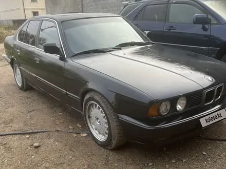 BMW 525 1991 года за 1 500 000 тг. в Алматы – фото 2