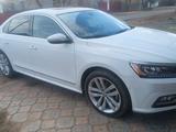 Volkswagen Passat 2019 годаүшін10 000 000 тг. в Уральск – фото 4