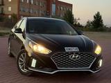Hyundai Sonata 2018 годаүшін4 700 000 тг. в Актобе – фото 2