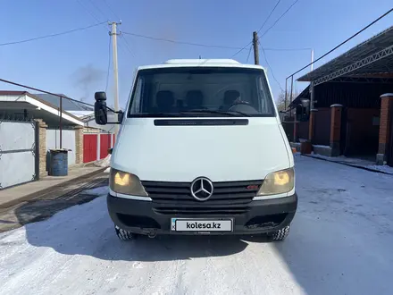 Mercedes-Benz Sprinter 2002 года за 8 500 000 тг. в Алматы – фото 2