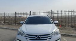 Hyundai Santa Fe 2014 года за 9 800 000 тг. в Актау