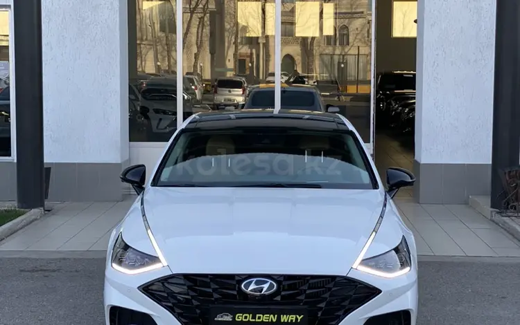 Hyundai Sonata 2021 года за 14 200 000 тг. в Шымкент