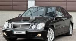 Mercedes-Benz E 320 2004 годаүшін5 850 000 тг. в Караганда – фото 2