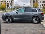 Volkswagen Touareg 2023 года за 38 000 000 тг. в Астана – фото 5