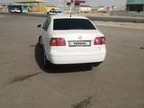 Volkswagen Polo 2008 года за 2 200 000 тг. в Актау – фото 3