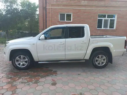 Volkswagen Amarok 2012 года за 9 000 000 тг. в Астана – фото 2