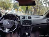 Renault Logan 2015 годаүшін3 300 000 тг. в Актобе