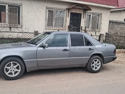 Mercedes-Benz E 230 1989 года за 1 500 000 тг. в Алматы – фото 2