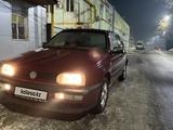 Volkswagen Golf 1992 года за 1 399 000 тг. в Алматы