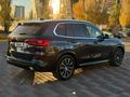 BMW X5 2019 года за 25 800 000 тг. в Актобе – фото 4