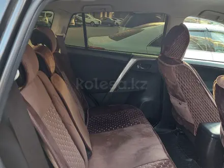 Toyota RAV4 2013 года за 11 000 000 тг. в Актау – фото 4